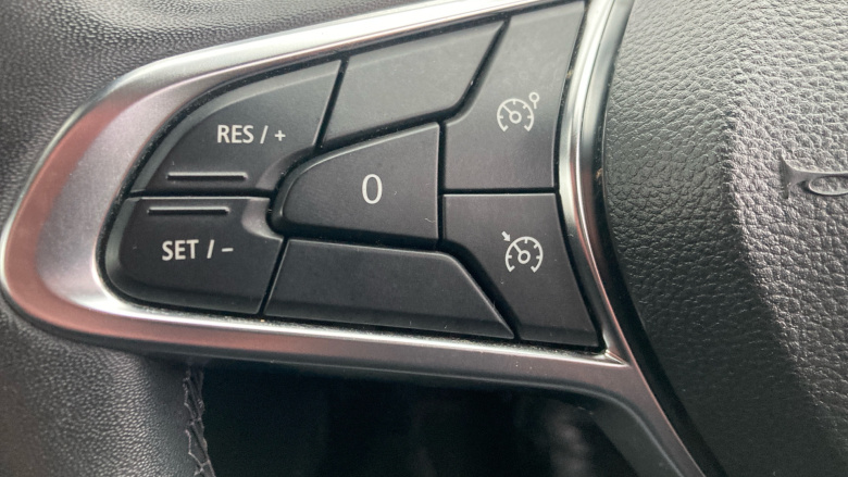 Renault Captur 1.5 dCi 115 Iconic 5dr EDC Diesel Hatchback